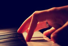 雷火电竞在线-拜仁封神夜！数据铁幕锁死姆巴佩，欧冠登顶的终极密码