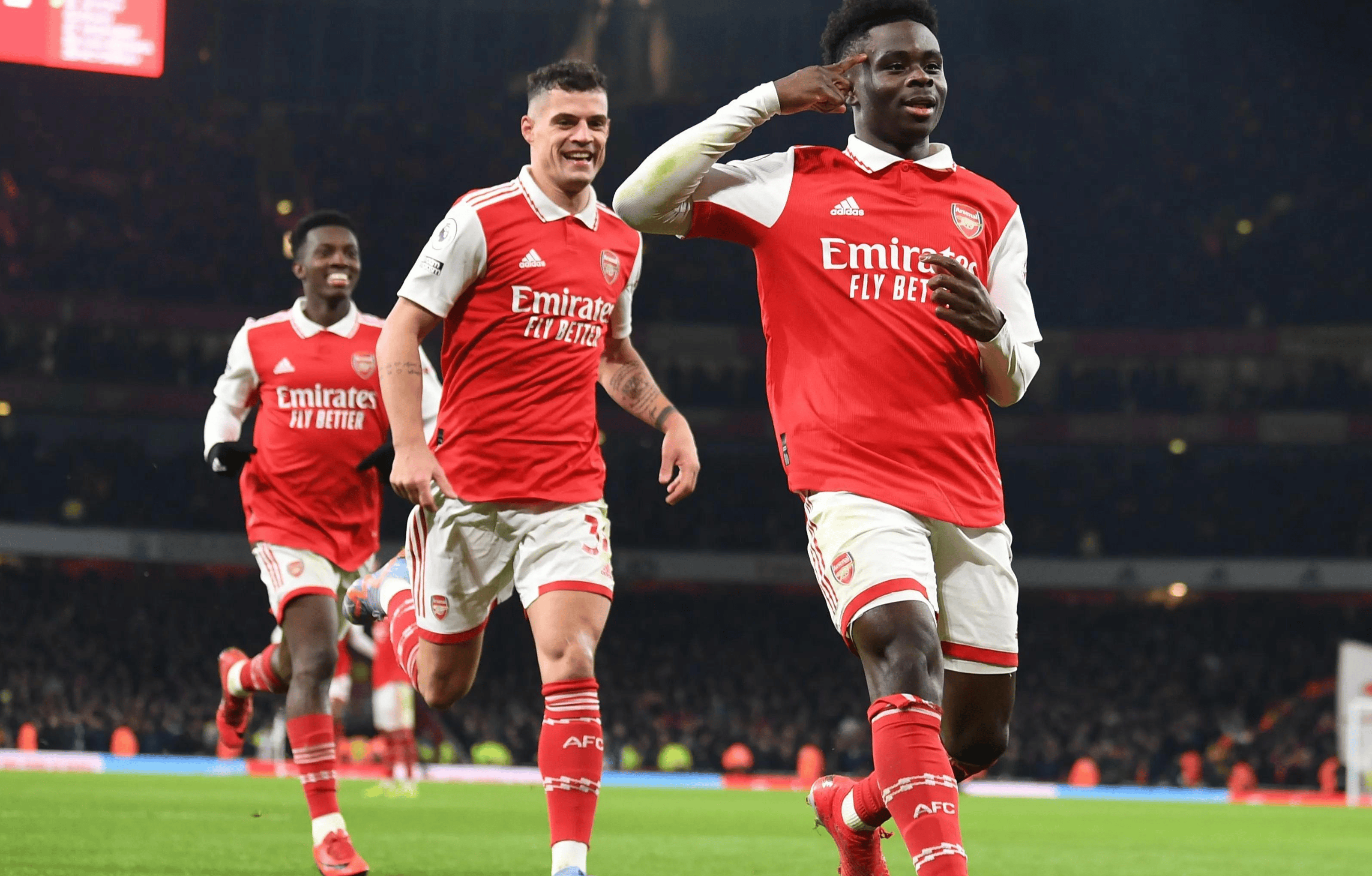 阿森纳险胜曼城,C罗补时绝平德甲 阿森纳险胜曼城,C罗补时绝平德甲