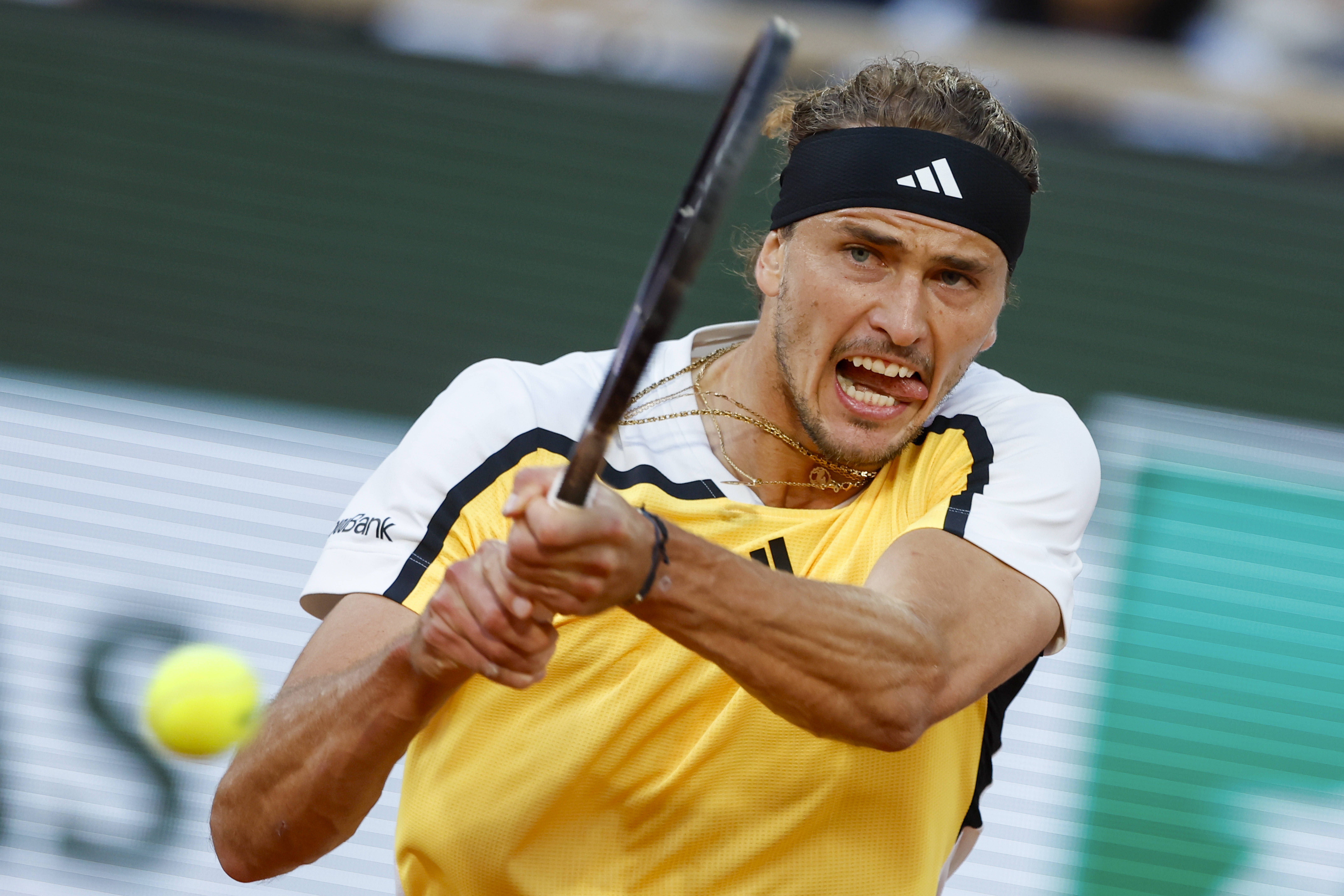 德国网球队轻取意大利网球队,兹维列夫打破历史纪录的简单介绍 德国网球队轻取意大利网球队,兹维列夫打破历史纪录的简单介绍